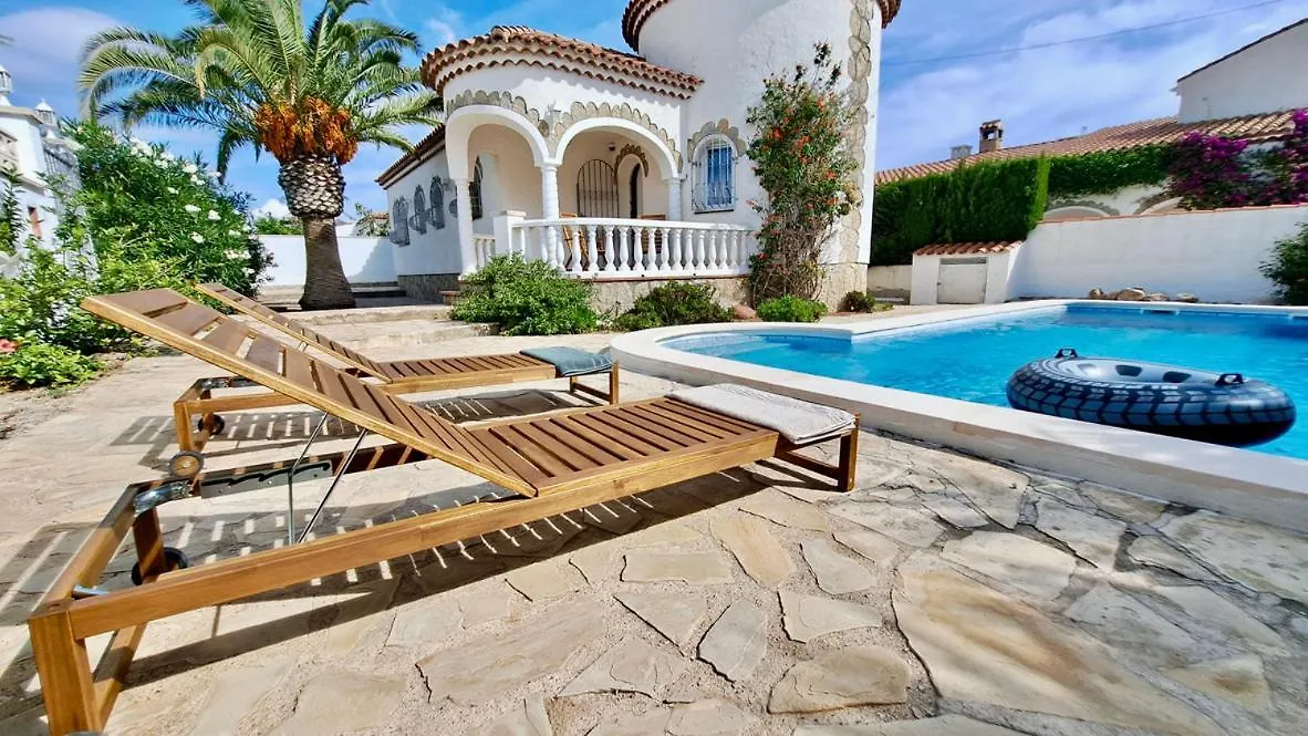 Meddays Villa Sol Miami Playa